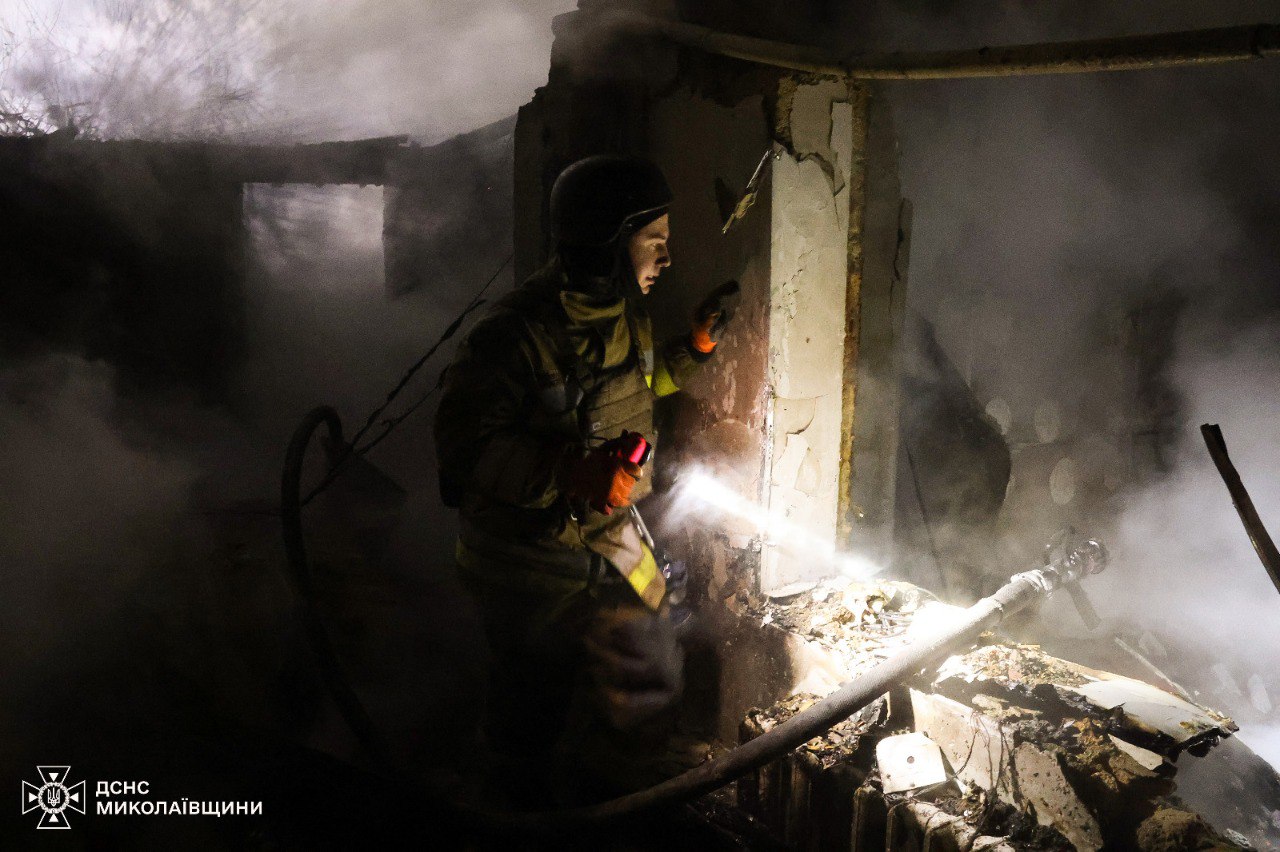 В Николаеве вследствие атаки дронов горели жилые дома, есть жертвы